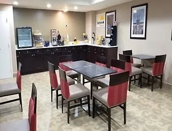 Days Inn By Wyndham Brooklyn Marine Park New York